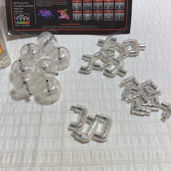 Laser Pegs - Light-Up Building Set - Mini Monster Bug - Picture 12 of 16